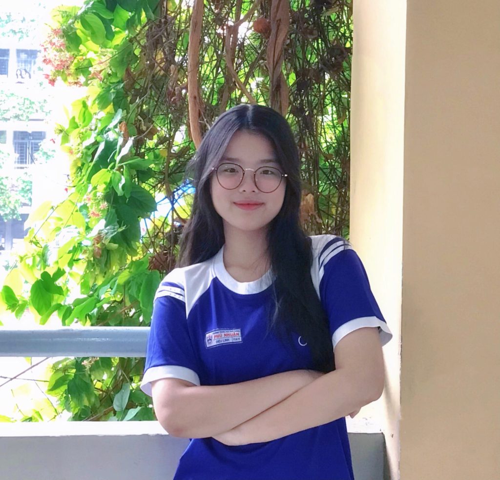 06. LE TRAN DIEU LINH 922 HINH HS
